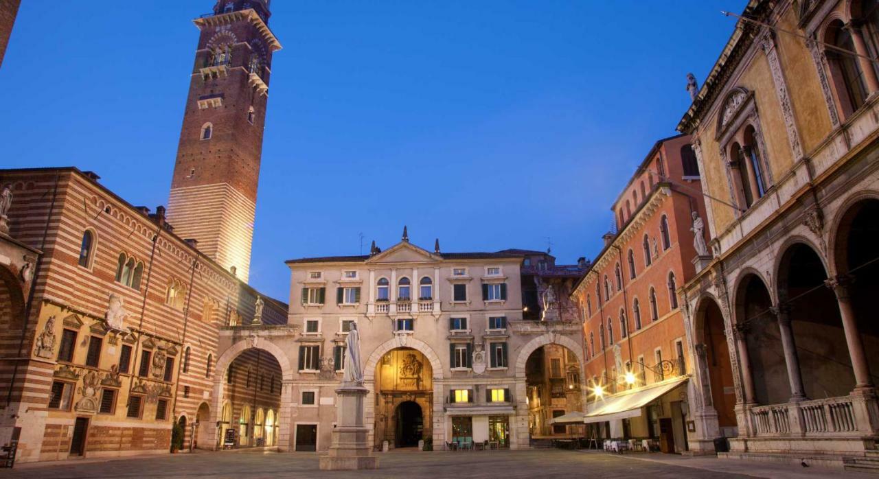 Suite Della Scala เวโรนา ภายนอก รูปภาพ